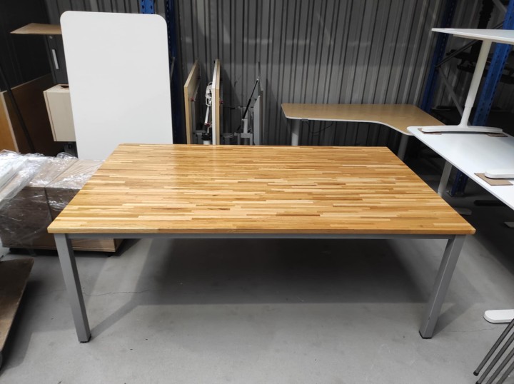 ac4109d8-318d-4eda-aaf0-c91be30083f5.jpg